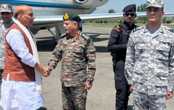 Defence Minister Rajnath Singh Urges IAEA to Supervise Pakistan’s Nuclear Weapons Amid Tensions